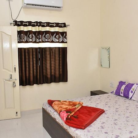 Hotel Shivalay Shegaon ภายนอก รูปภาพ